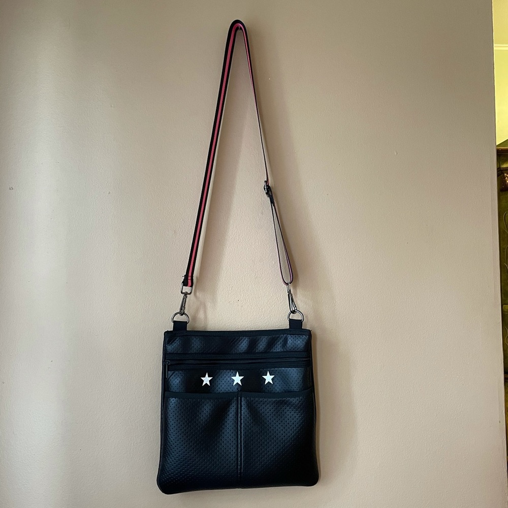 Haute Shore Peyton Great Crossbody